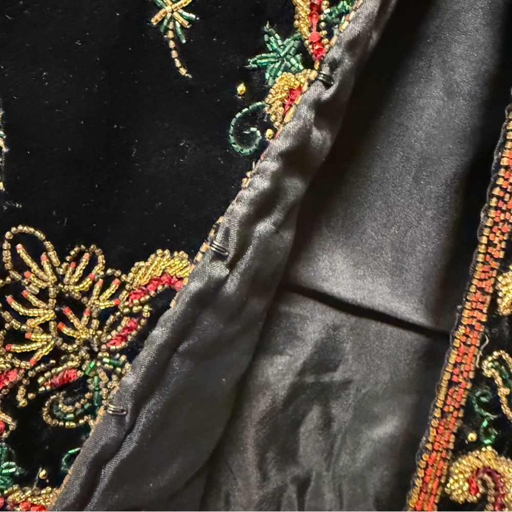 Vintage Adrianna Papell Beaded Velvet Trophy Jacket PS - Picture 9 of 9